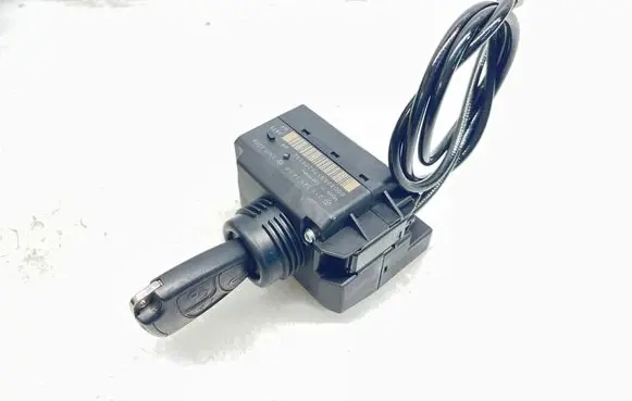 Mercedes-Benz E W211 Ignition lock 2115451408