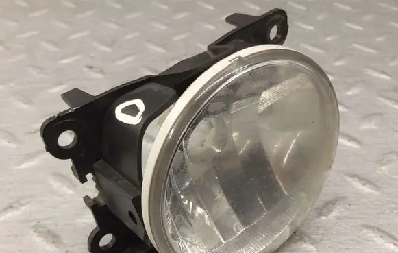 Peugeot 3008 I Front fog light 9685425180 11417102