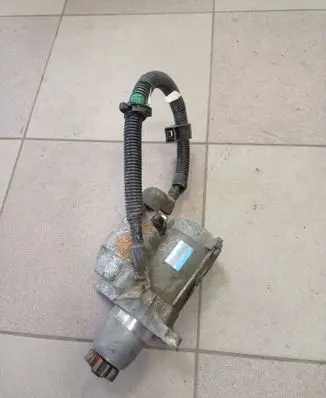 Toyota Sienna XL30 III Starter motor 281000A011 TN4280001082