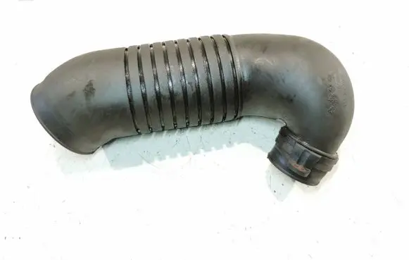 Audi A4 S4 B7 8E 8H Air intake hose/pipe 8D0129615K