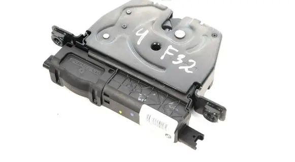 BMW 4 F32 F33 Tailgate/trunk/boot lock/catch/latch 918064