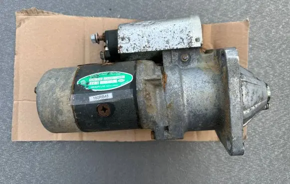 Nissan Patrol 160 Starter motor 23300C8601