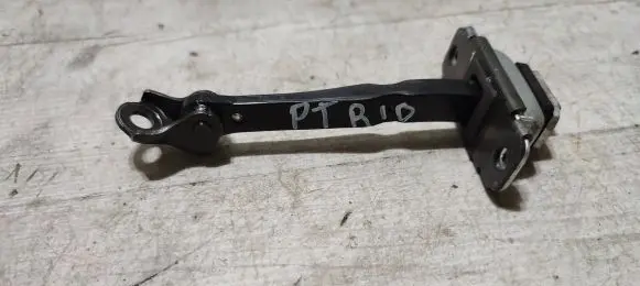 KIA Rio Rear door check strap stopper P1R1C