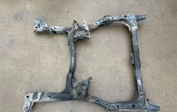 Subaru Outback Front subframe
