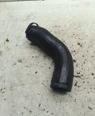 Volvo XC60 Intercooler hose/pipe