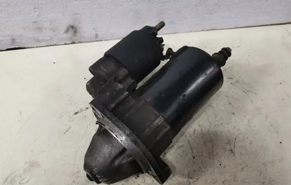 Skoda Superb B5 (3U) Starter motor 06B911023