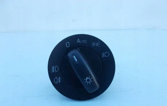 Volkswagen Tiguan Light switch 1K0941431BM