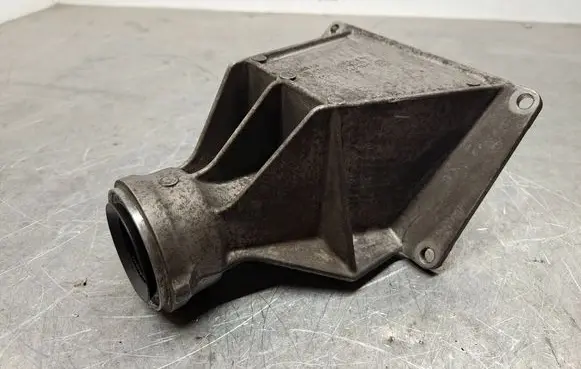 BMW 5 E60 E61 Driveshaft support bearing bracket 31537527916 3153752791602