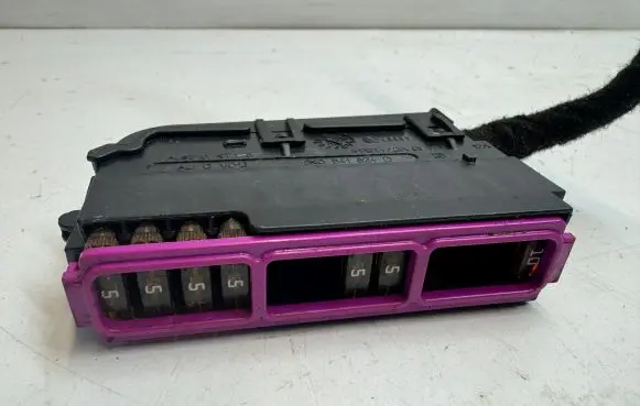 Porsche Macan (95B) Fuse module 8K0941824D