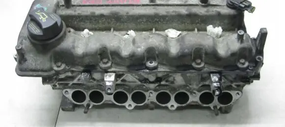 Hyundai ix20 Engine head 