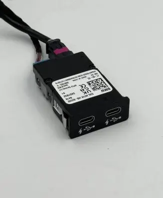 BMW X2 U10 USB socket connector 5A57B32