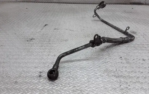 Volkswagen Phaeton Turbo turbocharger oiling pipe/hose
