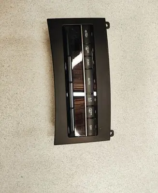 Mercedes-Benz E W212 Climate control unit A2129006627 5HB01141647 A2129016906