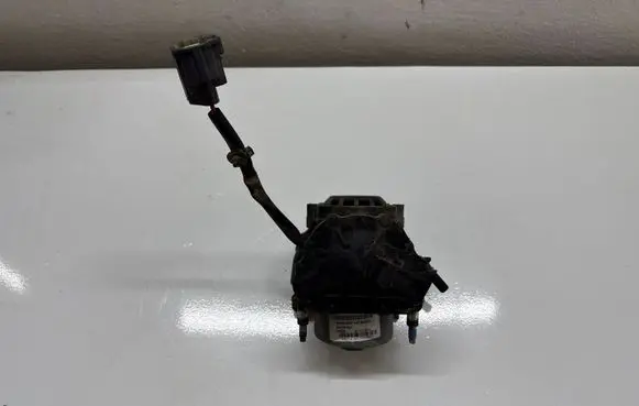 Volvo V60 Vacuum pump 31362373
