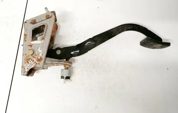 Mitsubishi Space Star Brake pedal 60123d0 29002
