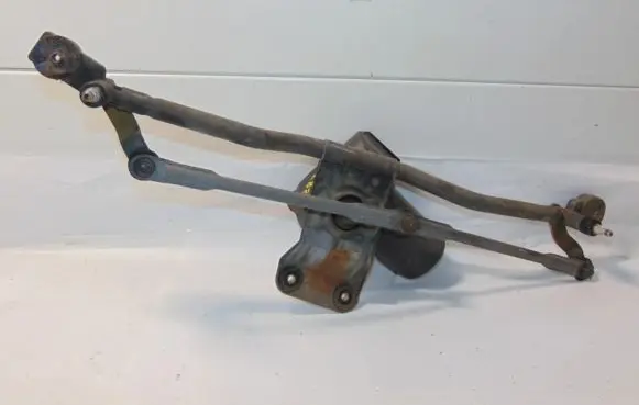 Ford Escort Front wiper linkage and motor 1053334 97AG17K484A1A 6138474