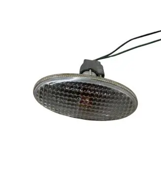 Ford Ranger Front fender indicator light