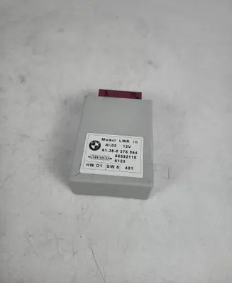 BMW 5 E39 Light module LCM 8375964