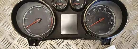 Opel Insignia A Speedometer (instrument cluster) 12844140