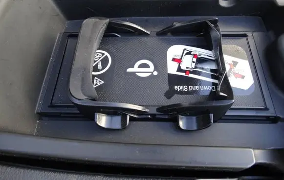 Jeep Cherokee Voice control module 