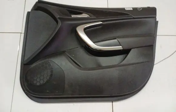 Opel Insignia A Front door card panel trim 10439100000