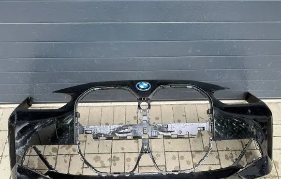 BMW i4 Front bumper 8738585