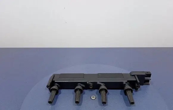 High voltage ignition coil