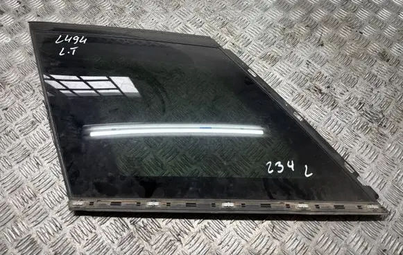 Land Rover Range Rover Sport L494 Rear side window