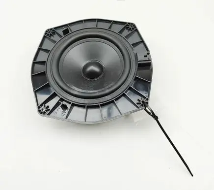 Land Rover Discovery 5 Front door speaker DPLA18808BB
