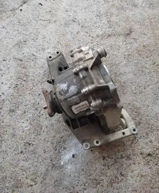 BMW X3 F25 Gearbox transfer box case 7643753 764375302 8643153