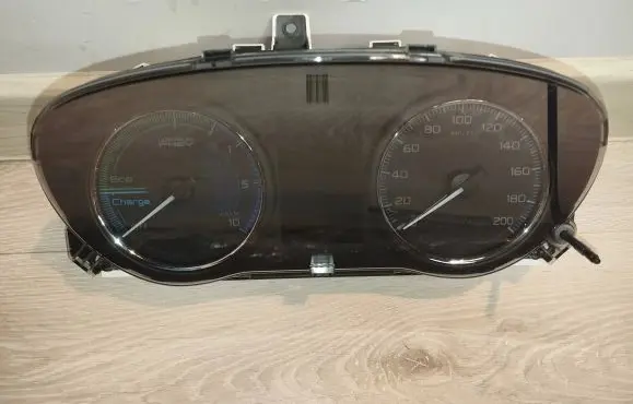 Mitsubishi Outlander Speedometer (instrument cluster) 8100C658 MM0059452 0T34539