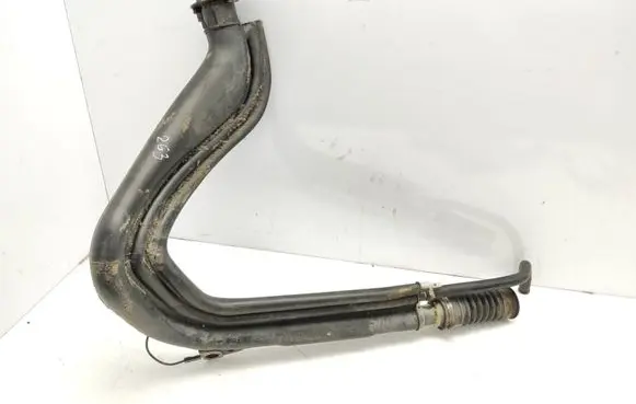 Renault Scenic I Fuel tank filler neck pipe 7700424075B 7700432338A