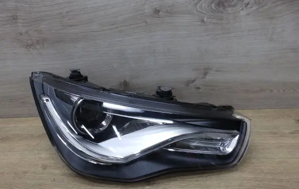 Audi A1 Headlight/headlamp 8X0941004M