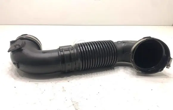 Land Rover Range Rover Evoque L551 Air intake hose/pipe N8D29C623AB
