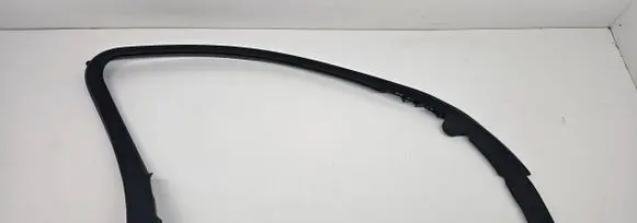 BMW 5 G30 G31 G38 Front door glass trim molding 7384929 60829010