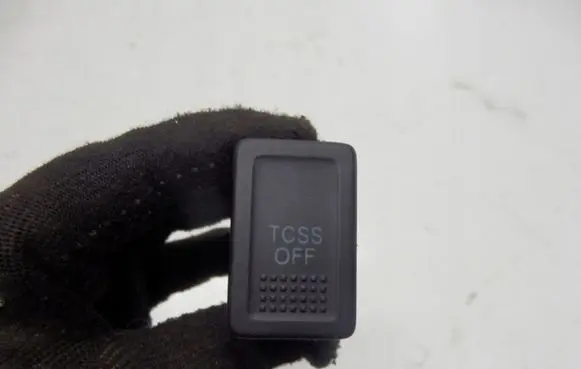 Nissan Pixo Tailgate/trunk/boot open switch 2657567