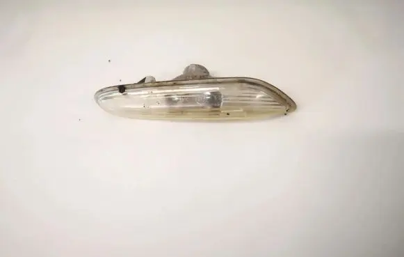BMW 5 E60 E61 Front fender indicator light 71657411 7165741-1 716574117165741-1