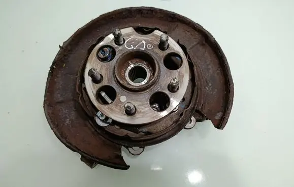 Lexus RX 330 - 350 - 400H Rear wheel hub