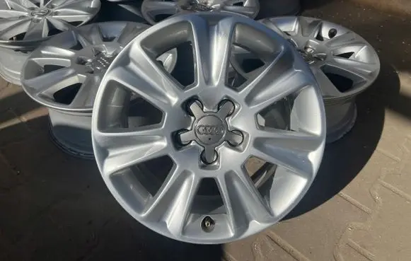 Audi A1 R15 alloy rim 