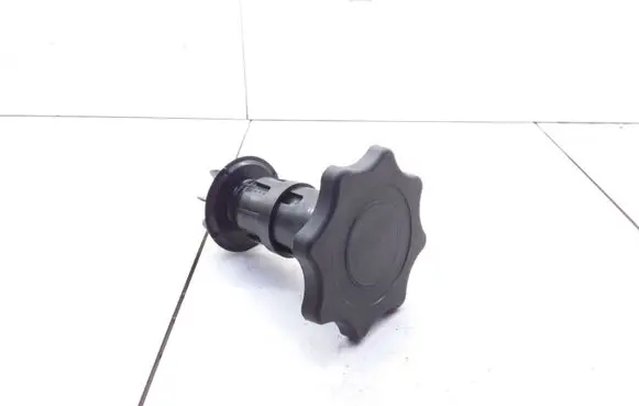 Audi A4 S4 B6 8E 8H Spare wheel mounting bracket 8E9803899A