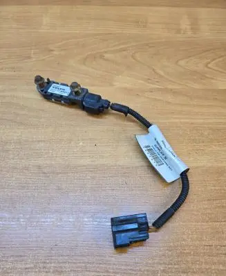 Volvo XC90 Airbag deployment crash/impact sensor 30724677 303568 240107