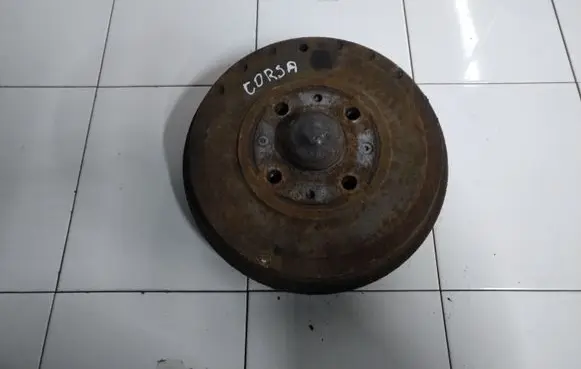 Opel Corsa D Rear wheel hub