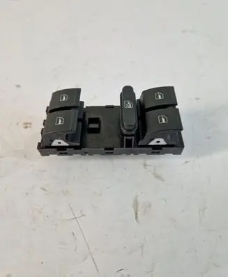 Volkswagen Jetta VI Electric window control switch 1k4959857b