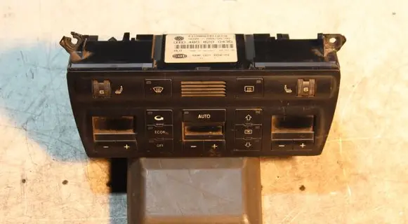 Audi A6 S6 C5 4B Climate control unit 5HB00760401 4B0820043G