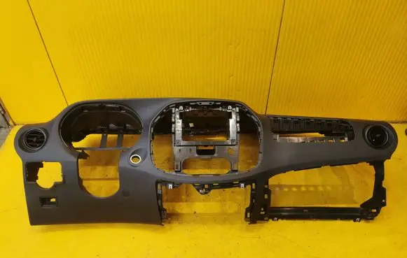 Mercedes-Benz V Class W447 Dashboard 