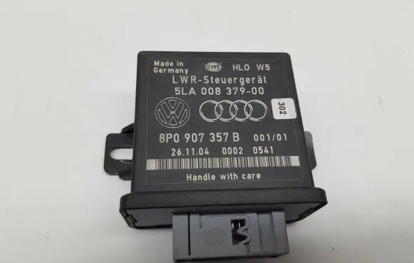 Audi A4 S4 B7 8E 8H Light module LCM 8P0907357B nr7714