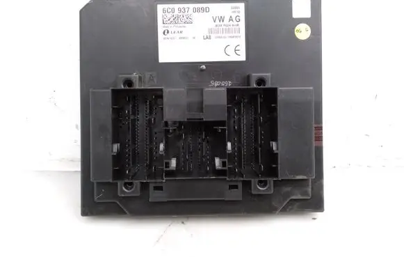 Seat Toledo IV (NH) BSM Control unit 6C0937089D