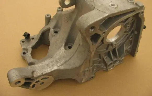 Fiat 500X Fuel pump bracket 55263069