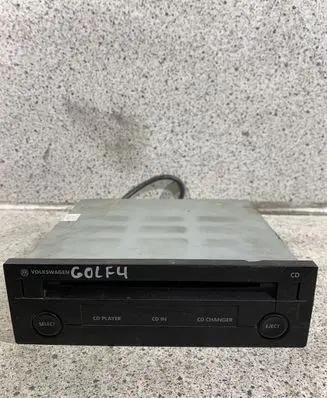 Volkswagen Golf IV CD/DVD changer VWZ5Z8A2391249