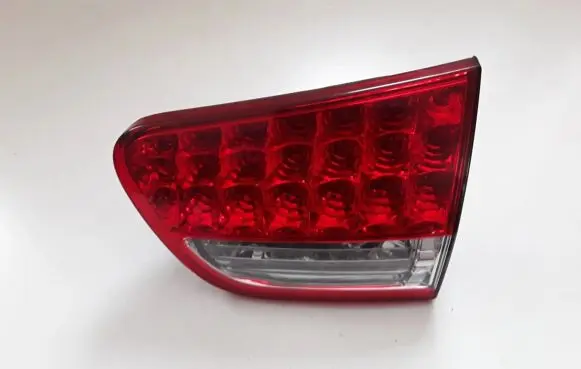 Citroen C-Crosser Tailgate rear/tail lights 1146380R